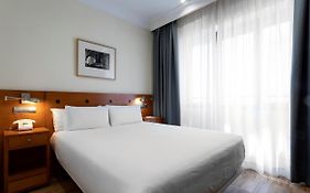Petit Palace Cliper-Gran Via